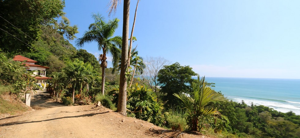 Perfect Beachfront Development Site in Playa Dominical