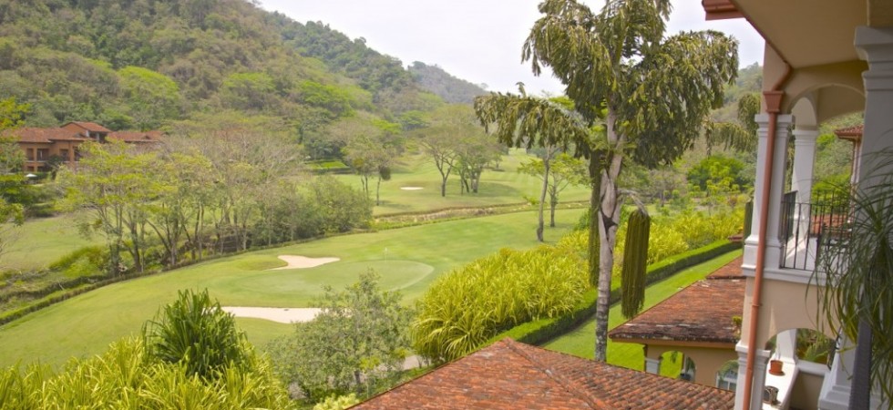 Luxury Condo On the Iguana Golf Course in Colina at Los Suenos
