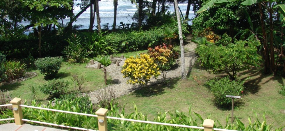 Oceanfront Income Producing Villas in Playa Dominical