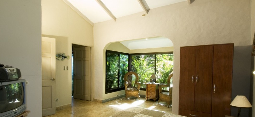 Iconic Rental Compound On Prime Real Estate in Manuel Antonio