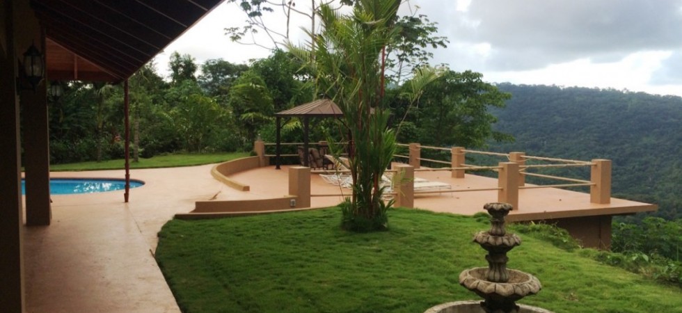 Platanillo Ocean View Home and Guest House Close to Dominical Beach