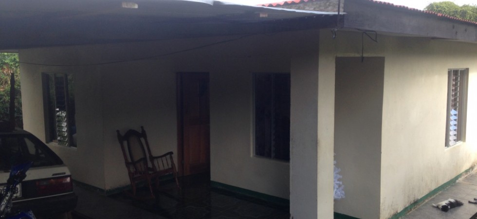 Affordable Rustic Country Home Close To The Beach In Platanillo