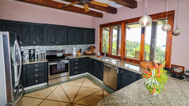 High-End Kitchen