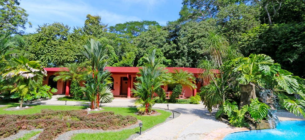Hotel In Dominical With Waterfall And Walking Distance To The Beach