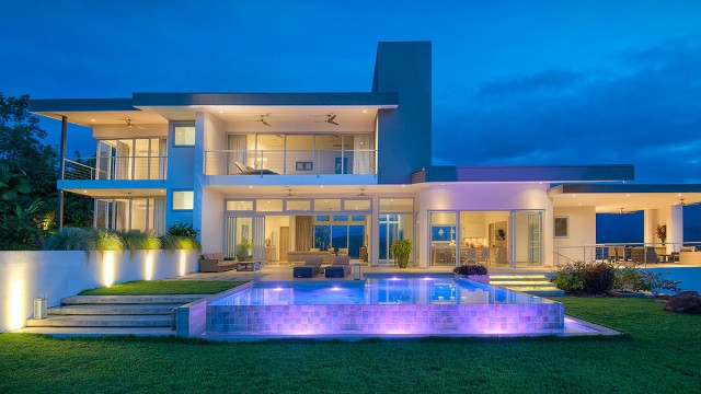 Luxury Home In Dominical