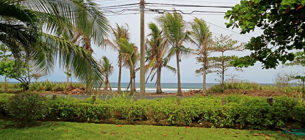 Oceanfront Home In Front Of A Prime Surf Break In Playa Hermosa