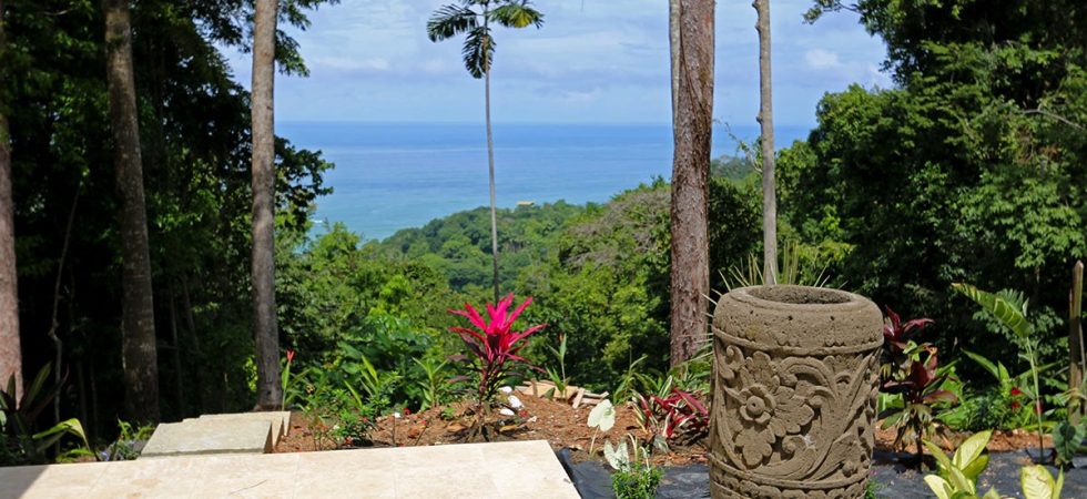 New Luxury Home With Ocean View In The Escaleras Area Of Dominical