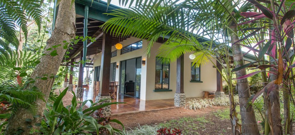 Comfortable Single Level Ocean View Home in Uvita With Pool