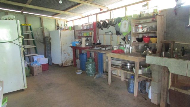 fixer upper home san salvador