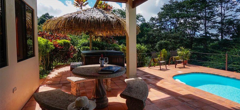 Charming Two-Story Ocean View Home in Tinamastes with Easy Access