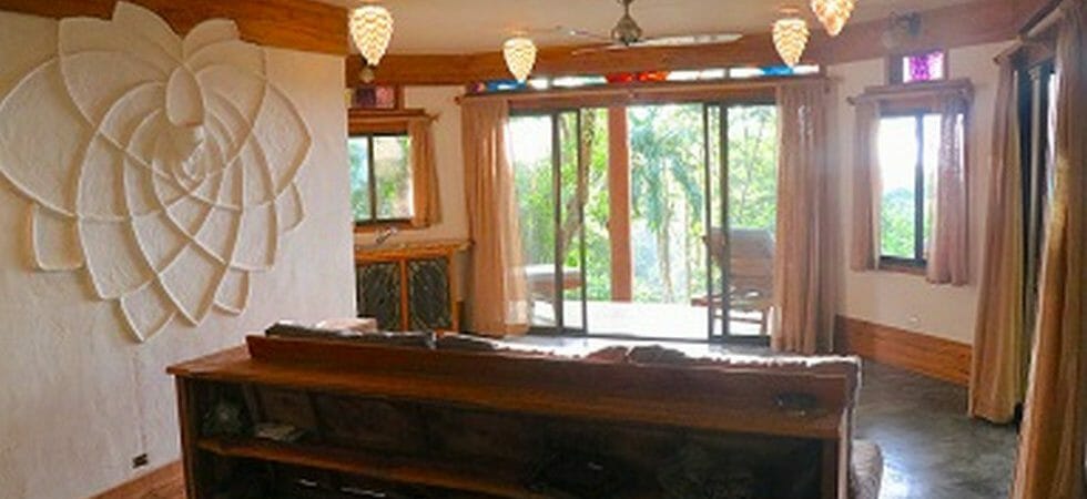 Beautiful Custom Home in a Sustainable Eco-Community in Uvita