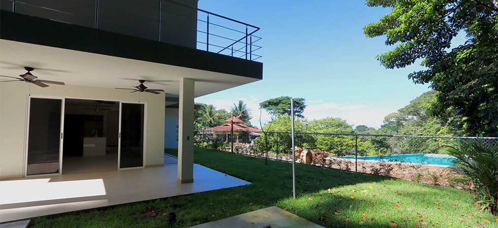 New Home Walking Distance to the Beach in Uvita with Ocean Views