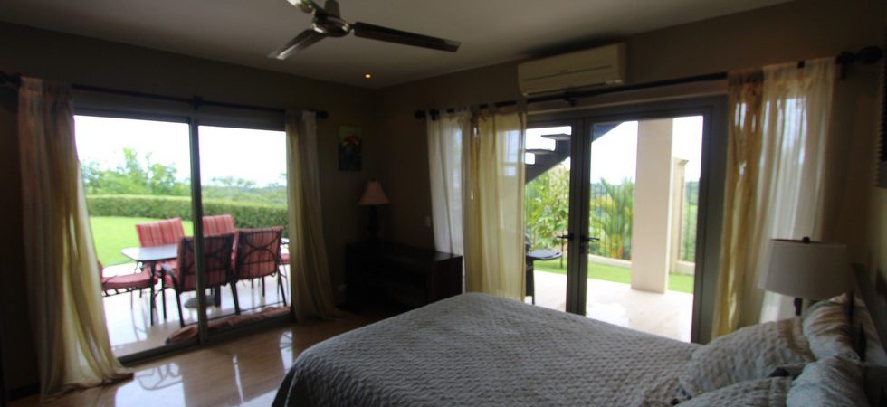Beautiful Villa with Expansive Ocean View Minutes from Uvita