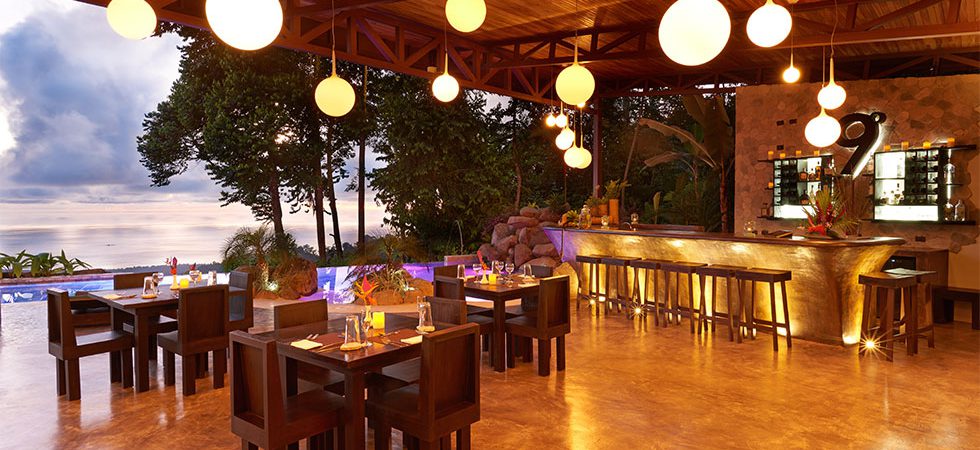 Successful Boutique Resort with Panoramic Ocean Views in Uvita