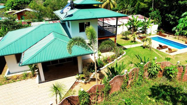 4 Bedroom Home Uvita