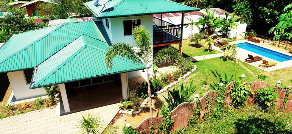 4 Bedroom Home with an Ideal Location in the Heart of Uvita