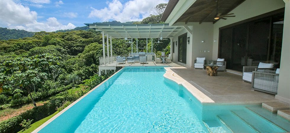 Brand New Luxury Home Overlooking Dominical Beach to Manuel Antonio