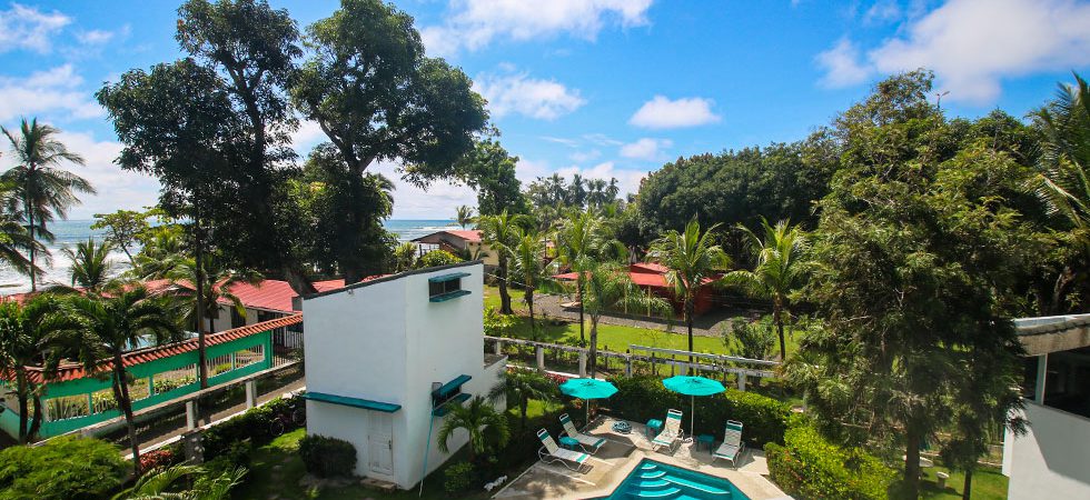Beachside Villa with Ocean View in Private Esterillos Community