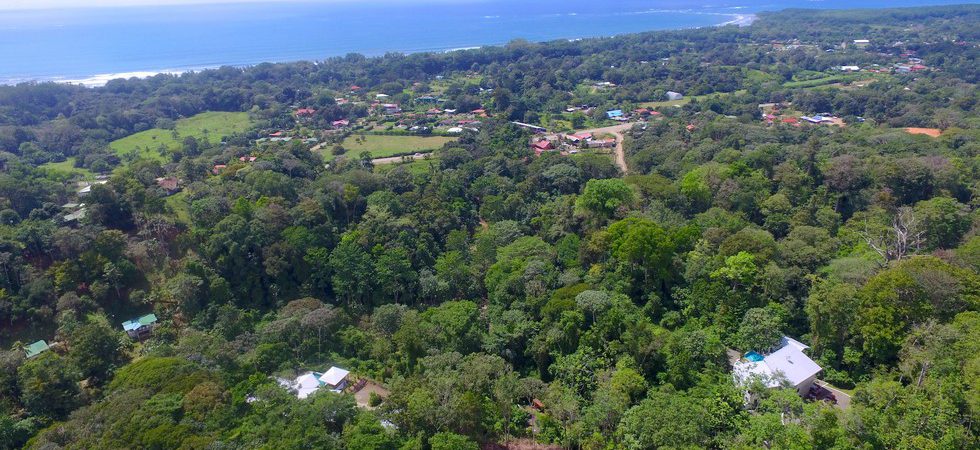 Lot in Uvita with Ocean View, Easy Access, ASADA Water and Great Price
