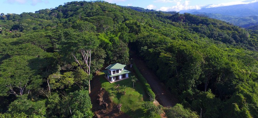 Affordable Mountain Home with Partial Ocean View in Lagunas