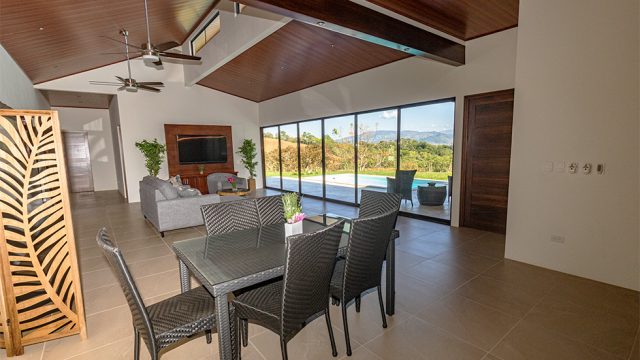 New Home in Platanillo