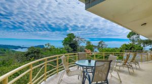 Luxury Home Close to Manuel Antonio with Potential for Vacation Rental