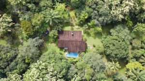 Private Jungle Getaway In Portalon With Guest House & Nature Reserve