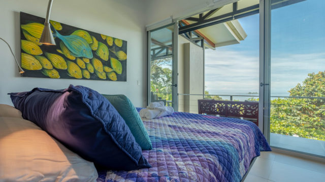 4 Bedrooms/4-1/2 Bathrooms