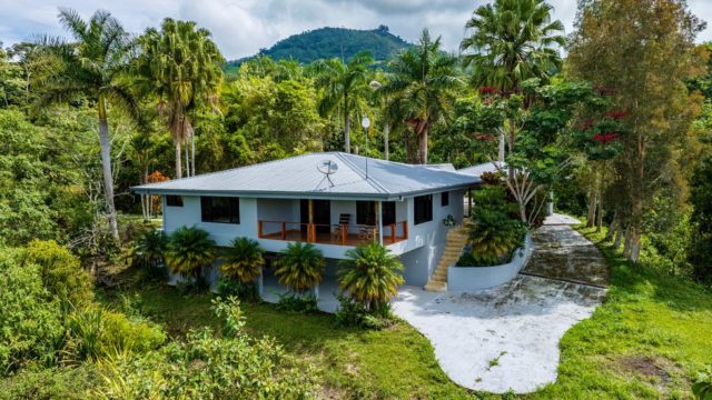 Beautiful Home in Miravalles